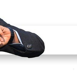 businessman-4279254_640